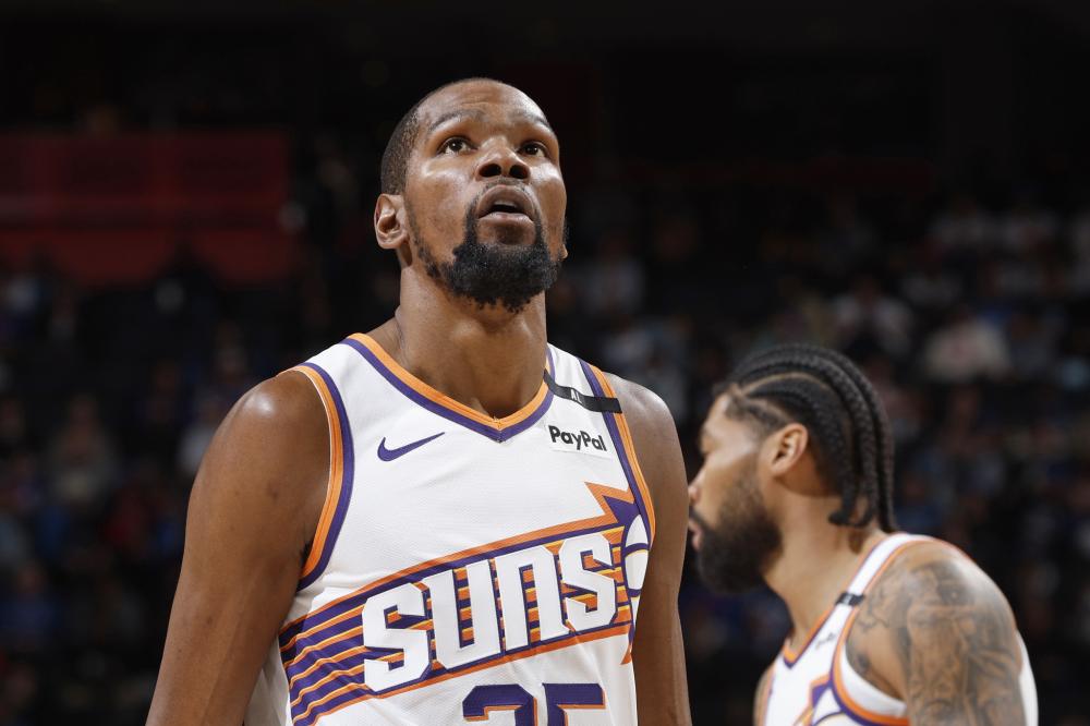 育赛事与产 育赛事与产