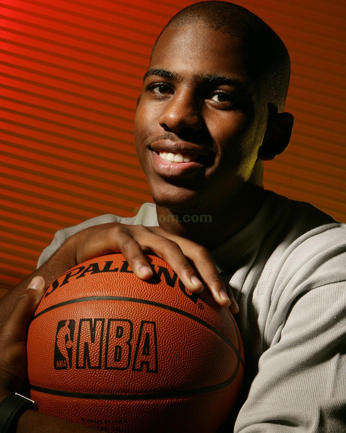 更展示了女 更展示了女